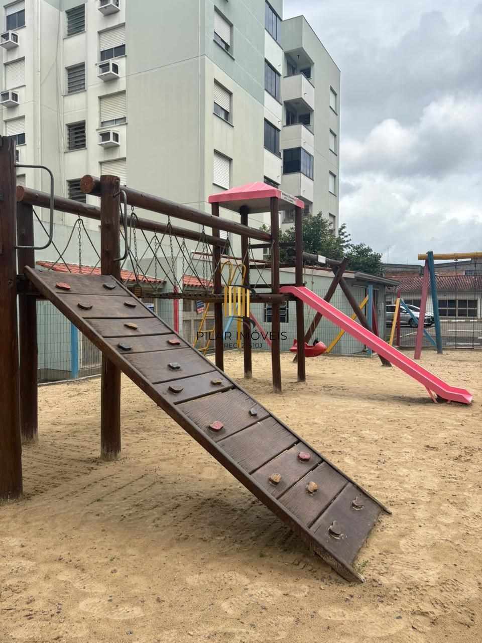 Apartamento 2 dormitórios no bairro Sarandi