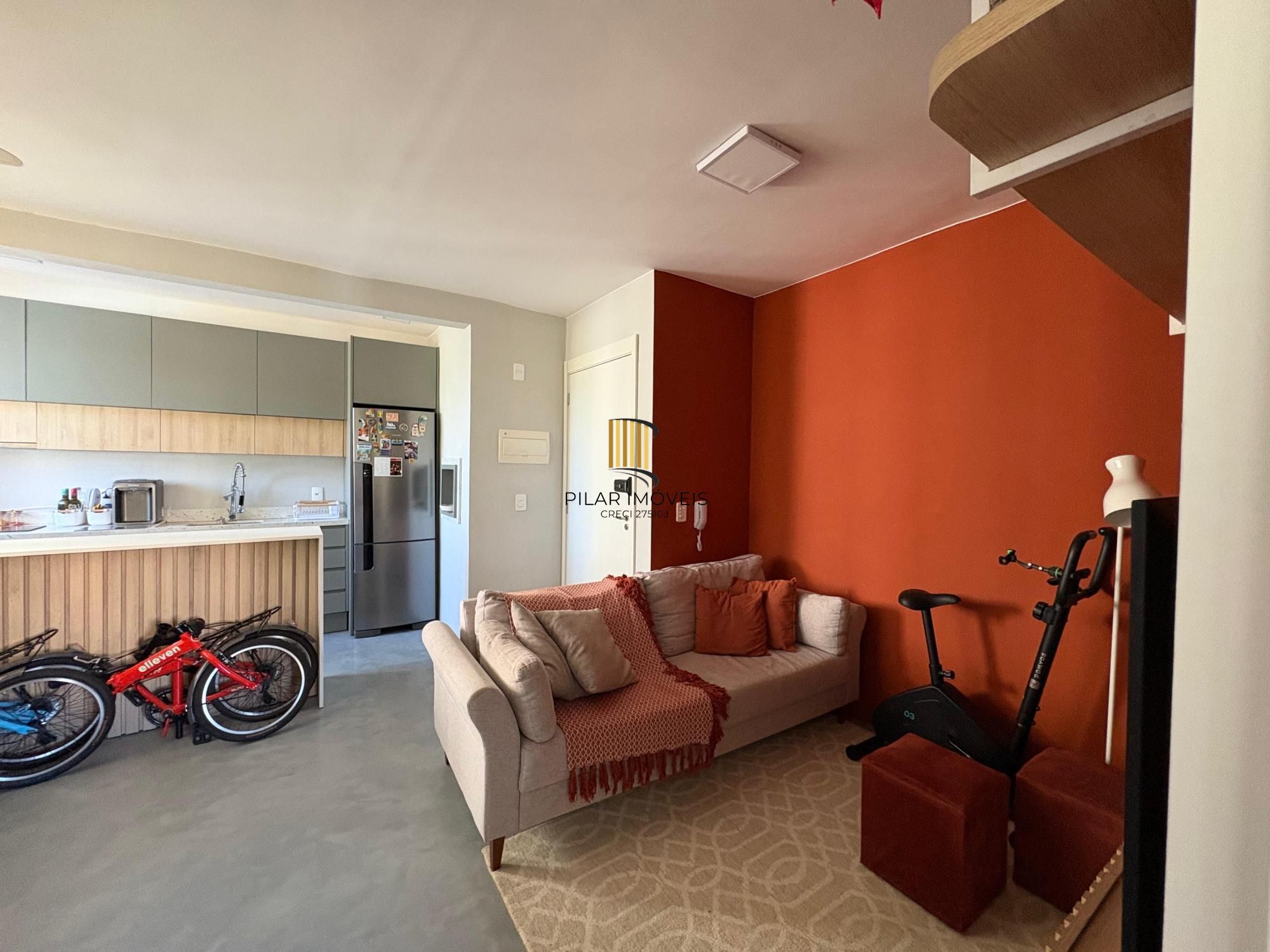 1 dormitório com móveis sob medida, vaga e infraestrutura no bairro Ecoville. - Pilar Imóveis