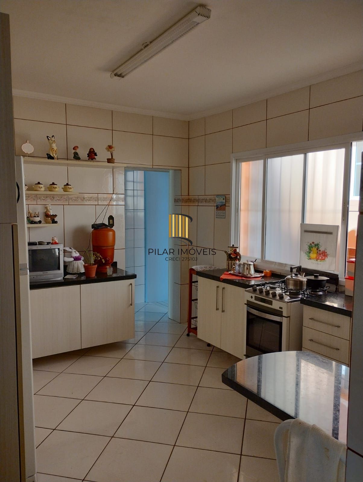 Casa 3 dormitórios no bairro Passo das Pedras