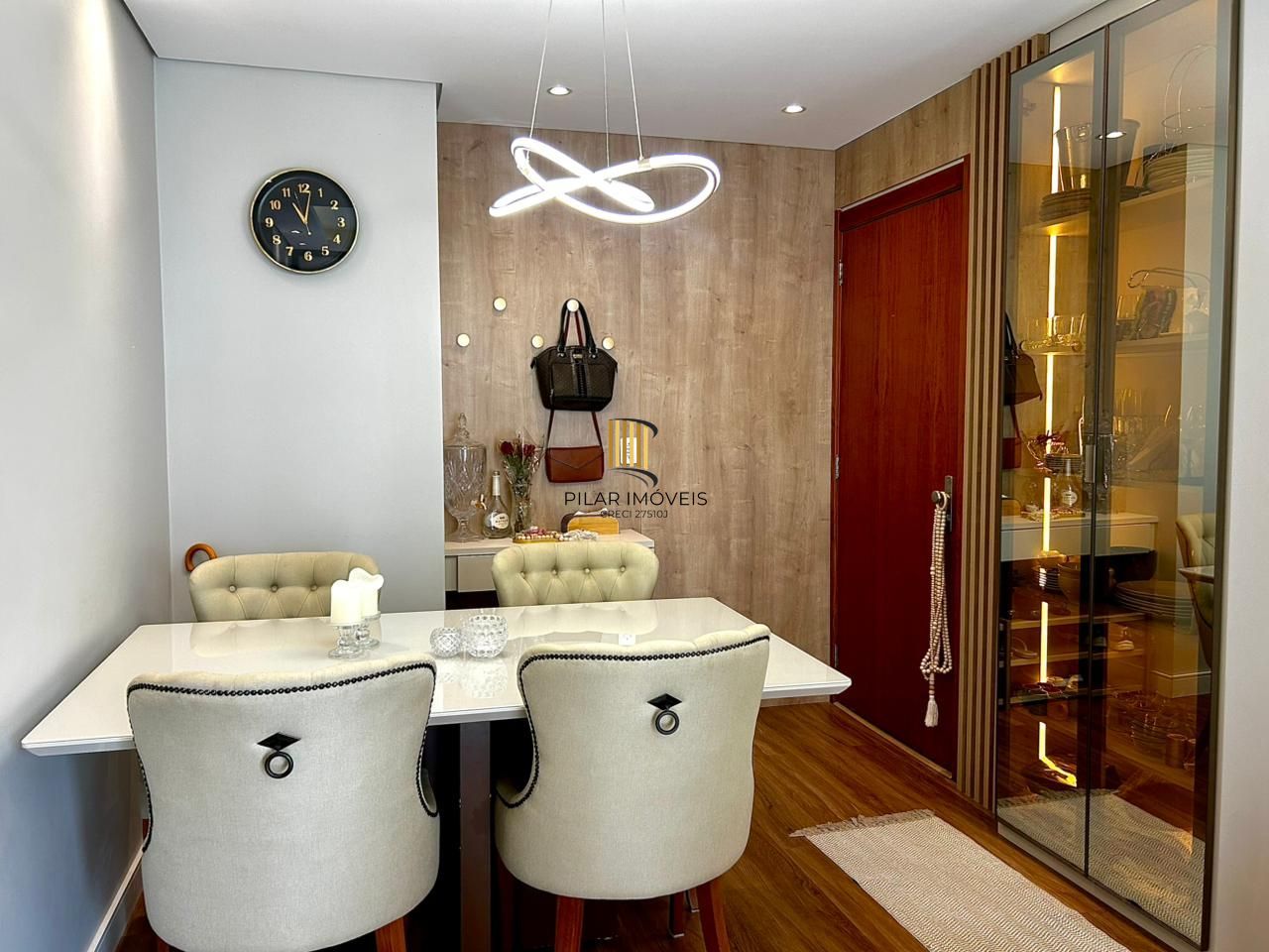 Apartamento mobiliado Jardim Carvalho