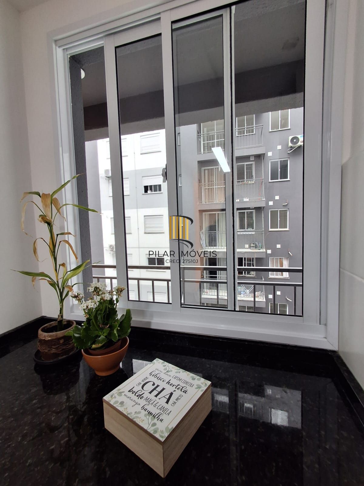 Apartamento 2 dormitórios no bairro Igara