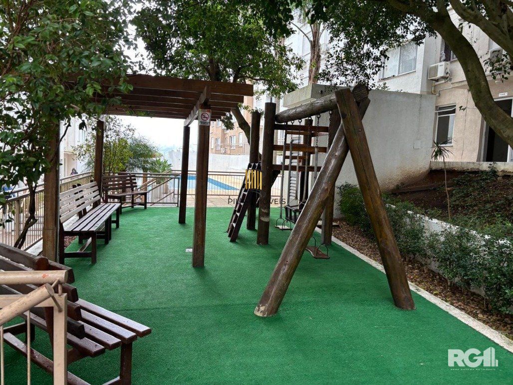 Apartamento 2 dormitórios no bairro Santa Tereza