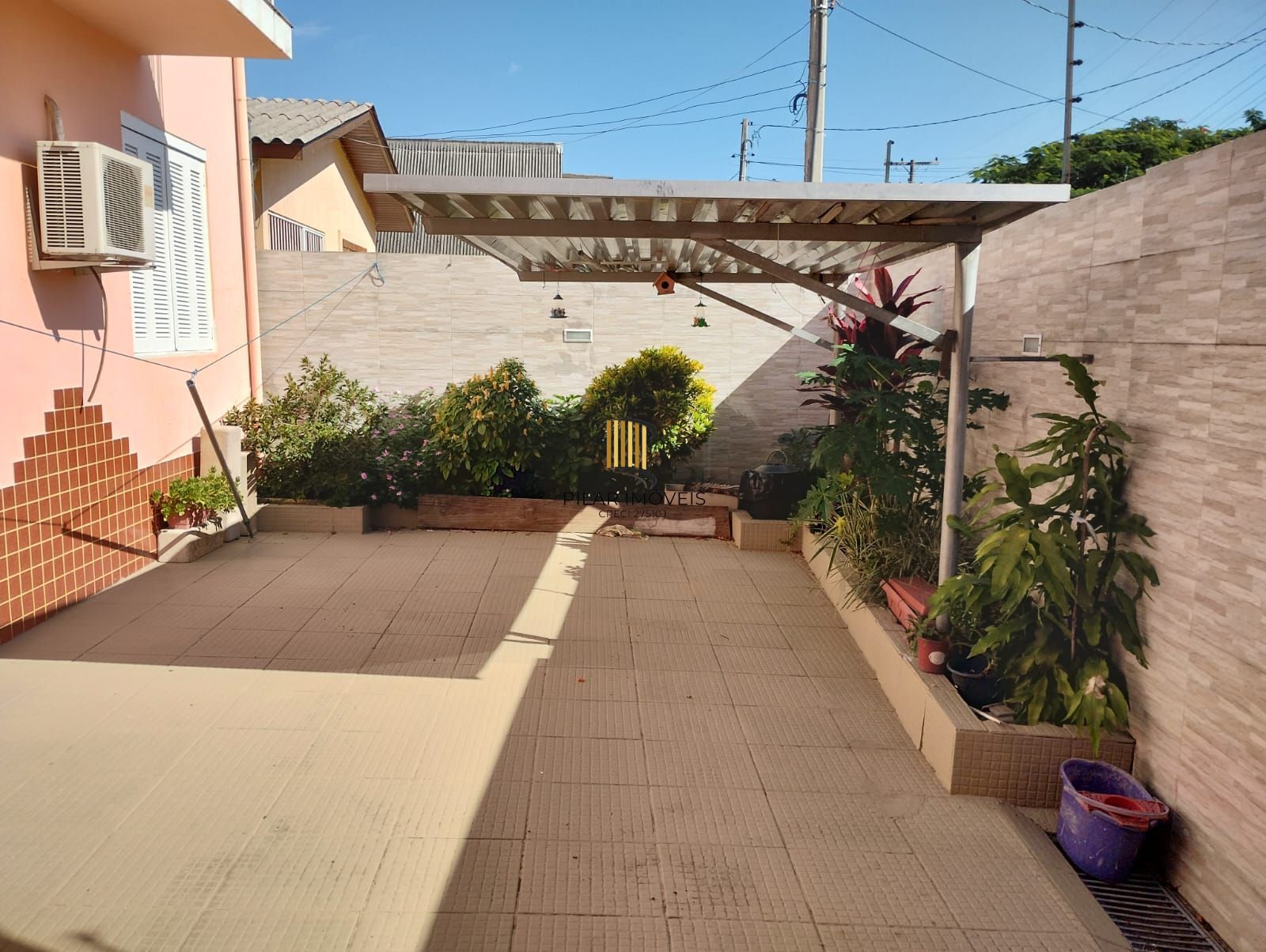 Casa 3 dormitórios no bairro Passo das Pedras