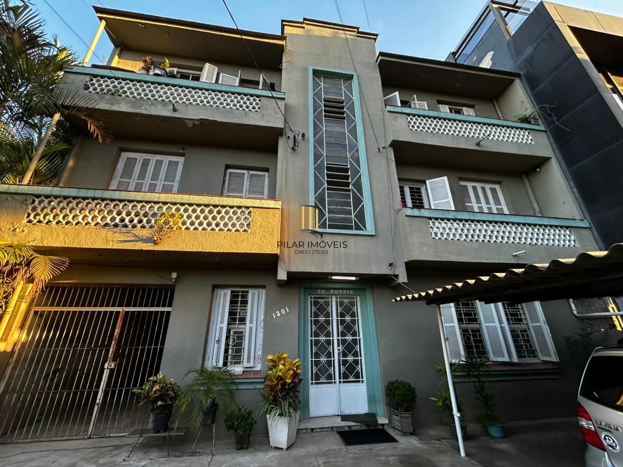 Apartamento 2 dormitórios reformado