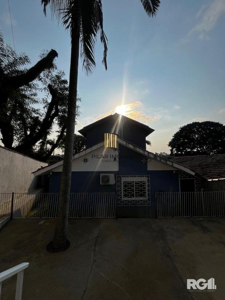 Casa Reformada no Bairro Medianeira
