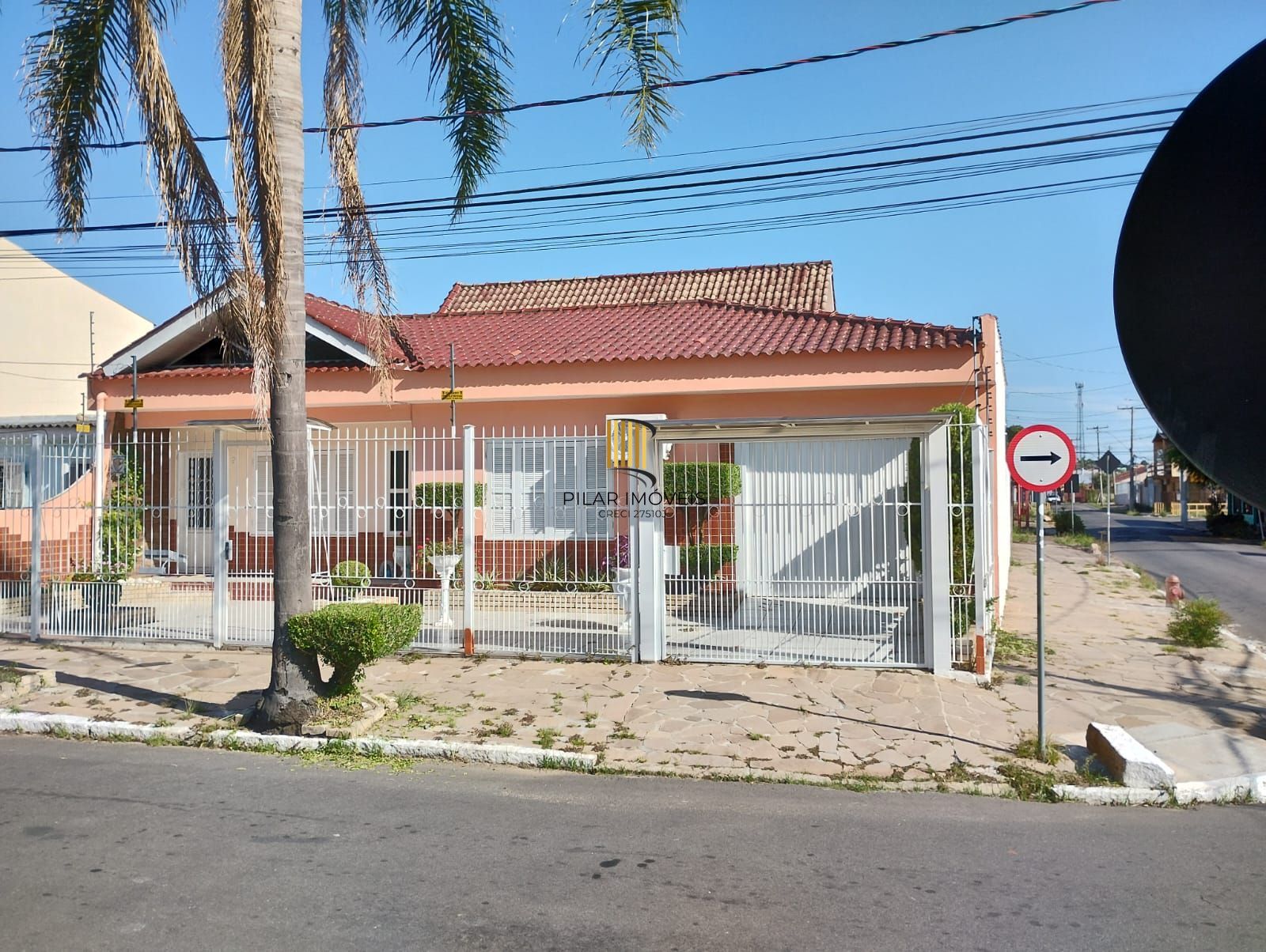 Casa 3 dormitórios no bairro Passo das Pedras