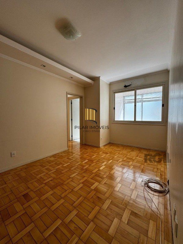 Apartamento 2 dormitórios no bairro Moinhos de Vento