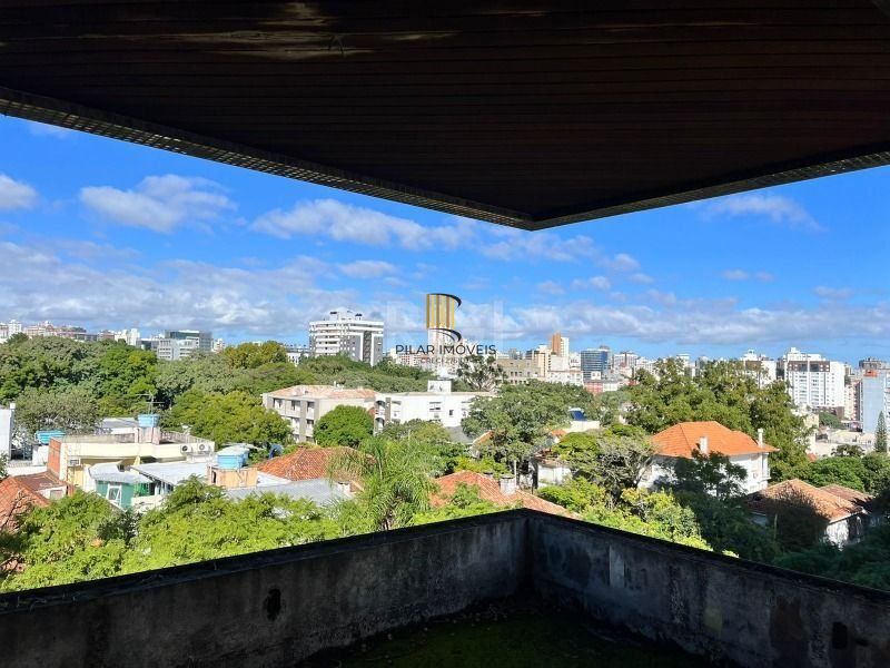 Predio para Venda - 1000m², 3 dormitórios, sendo 1 suites, São João