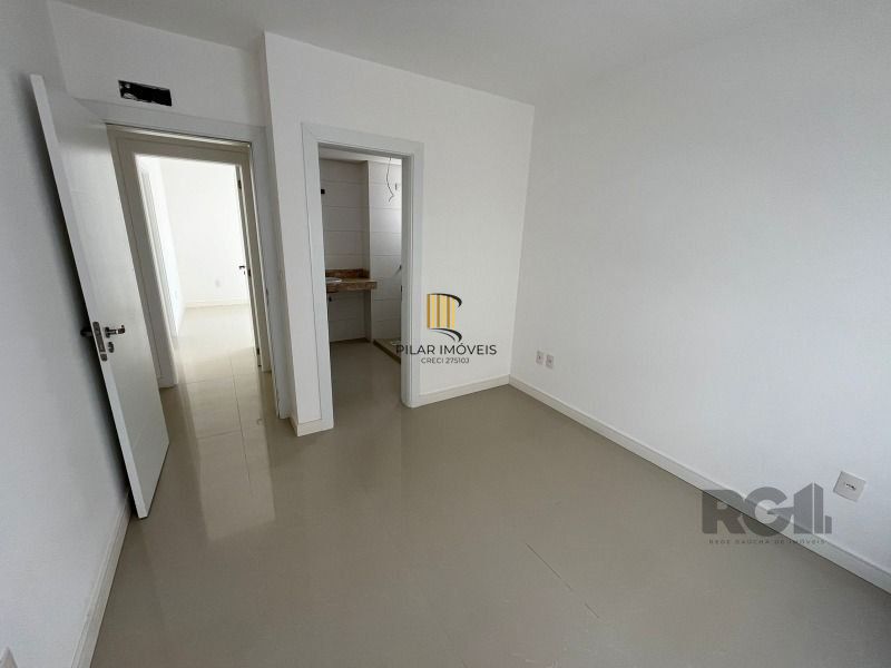 Apartamento para Venda - 300m², 6 dormitórios, sendo 5 suites, 4 vagas - Centro