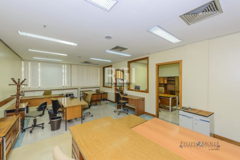 Conjunto/Sala para Venda - 363.29m², 0 dormitórios, 8 vagas - Rio Branco
