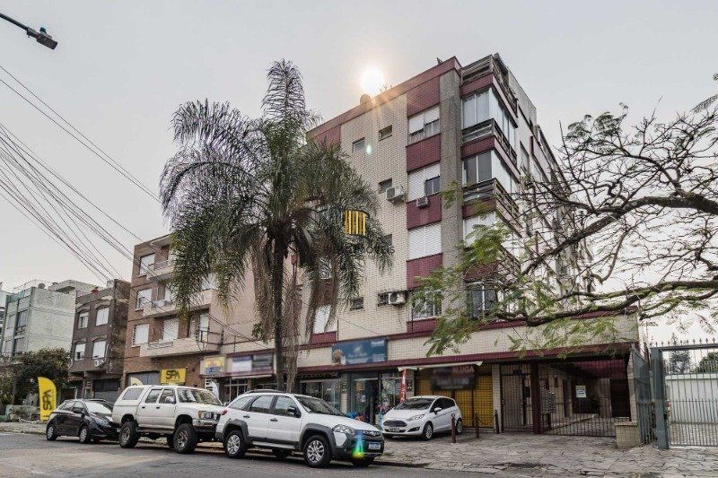 Cobertura 1 dormitório no bairro Passo da Areia - Pilar Imóveis