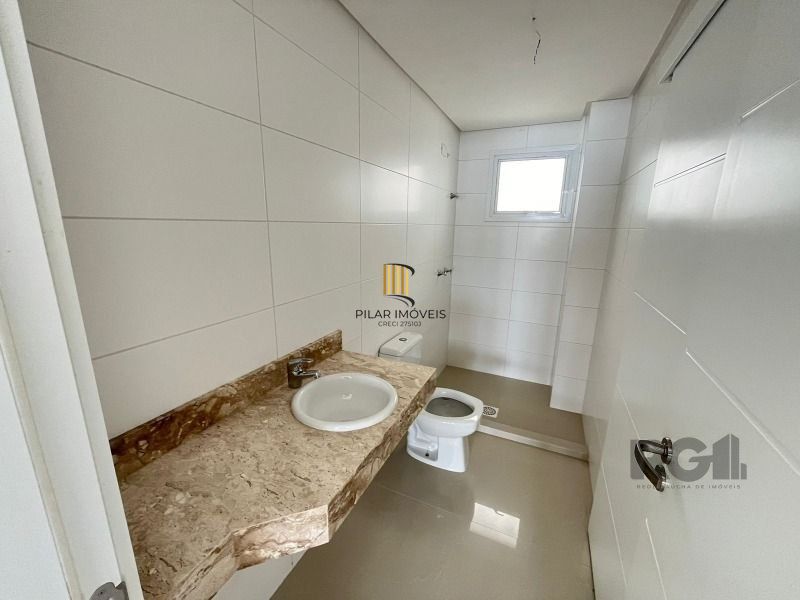 Apartamento para Venda - 300m², 6 dormitórios, sendo 5 suites, 4 vagas - Centro