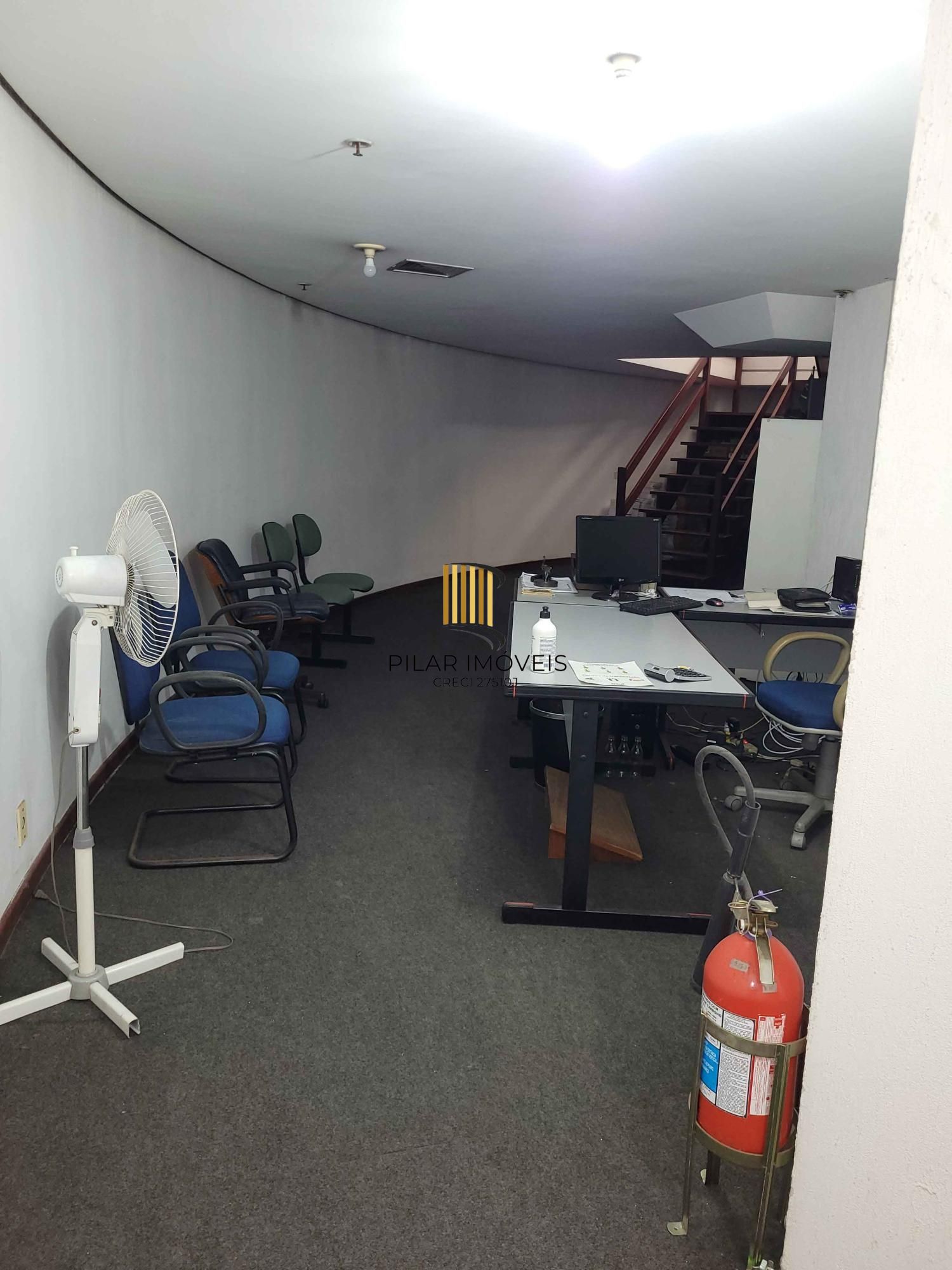 🏢 Conjunto de Salas Comerciais na barros cassal esquina Farrapos