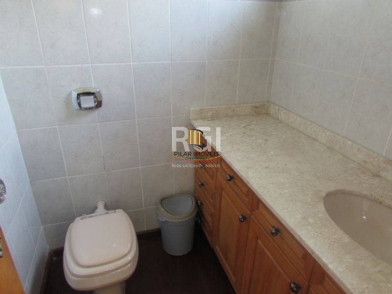 Casa Condominio para Venda - 383.4m², 5 dormitórios, sendo 2 suites, 3 vagas - Nonoai