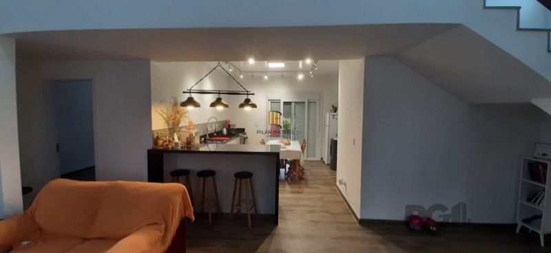 Casa de Condomínio 3 dormitórios no bairro Branquinha