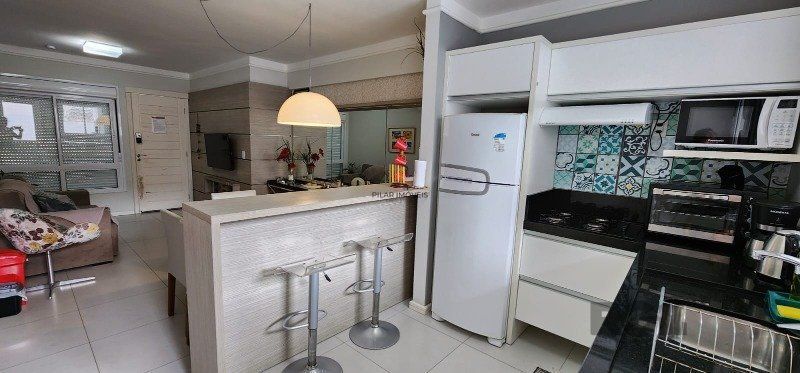 Apartamento 2 dormitórios no bairro Atlântida