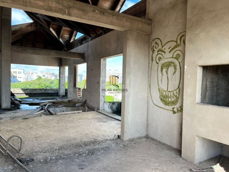 Predio para Venda - 1000m², 3 dormitórios, sendo 1 suites, São João