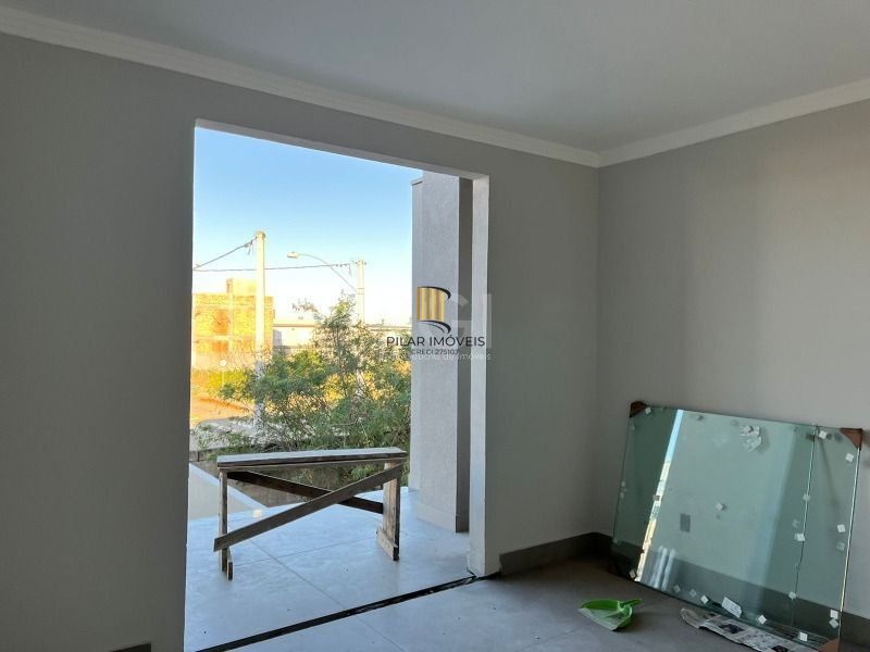 Sobrado para Venda - 140m², 3 dormitórios, sendo 1 suites, 2 vagas - Parque Granja Esperança
