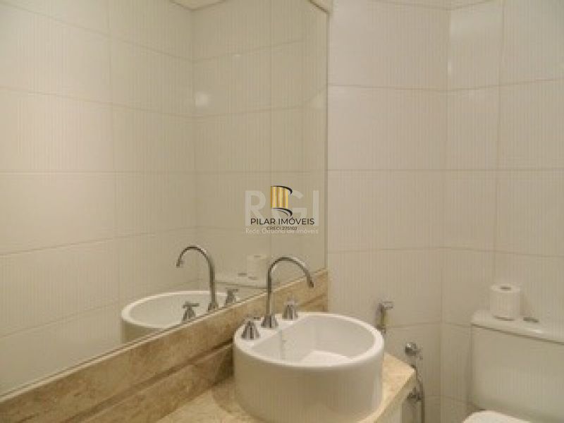 Apartamento para Venda - 190m², 4 dormitórios, sendo 4 suites, 2 vagas - Navegantes