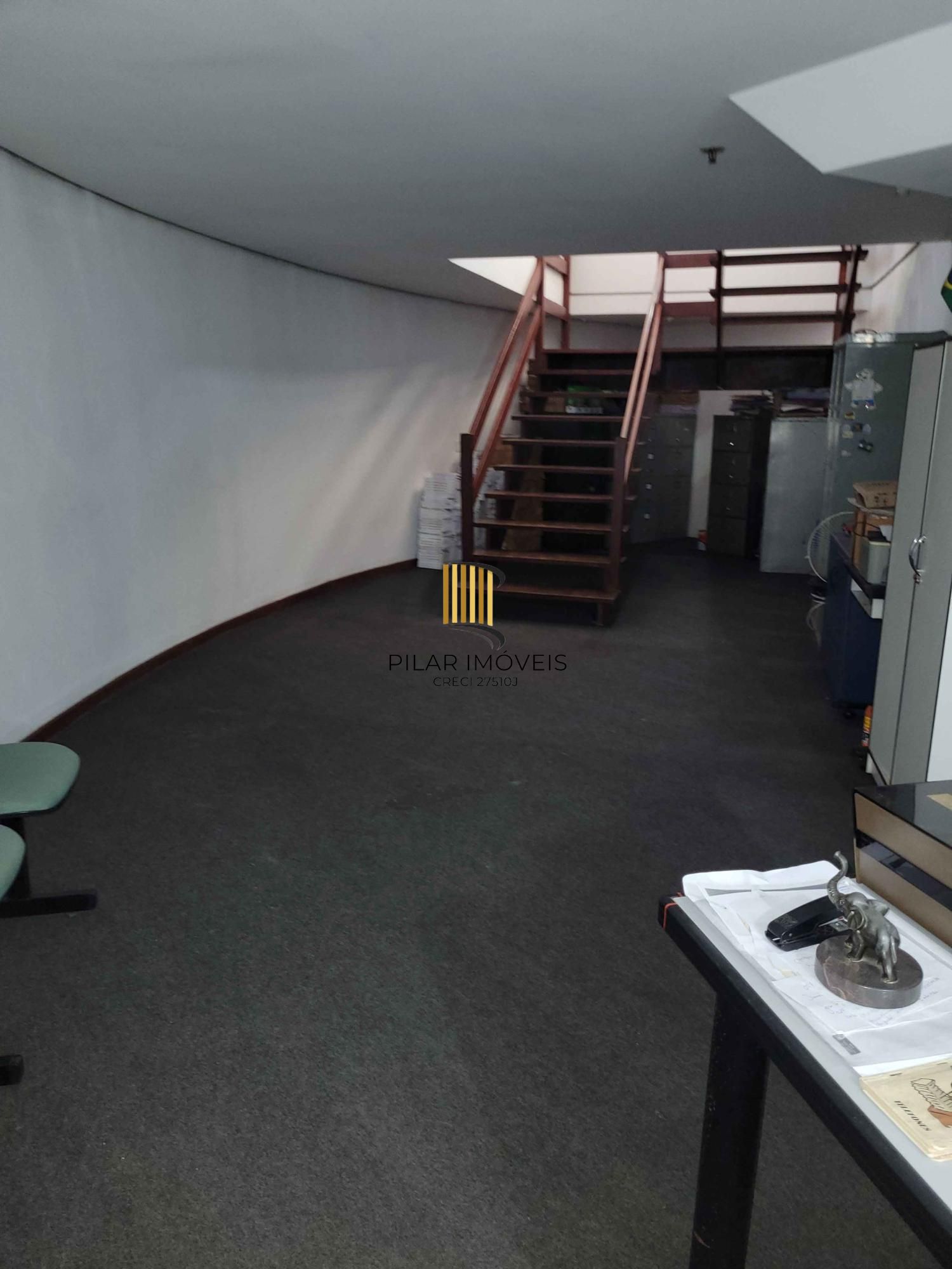 🏢 Conjunto de Salas Comerciais na barros cassal esquina Farrapos