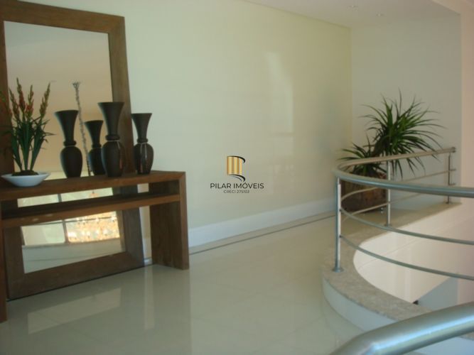 Casa para Venda - 462m², 6 dormitórios, sendo 6 suites, 3 vagas - Atlântida