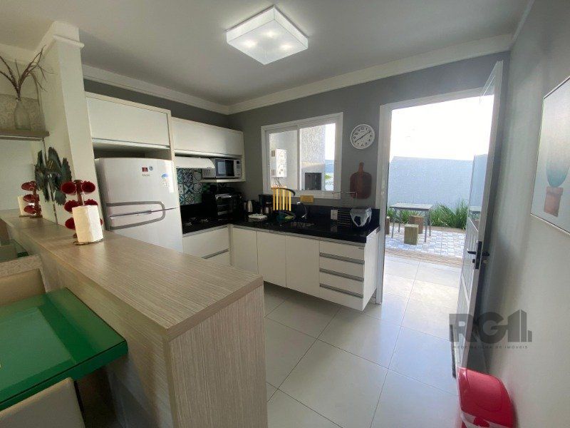Apartamento 2 dormitórios no bairro Atlântida