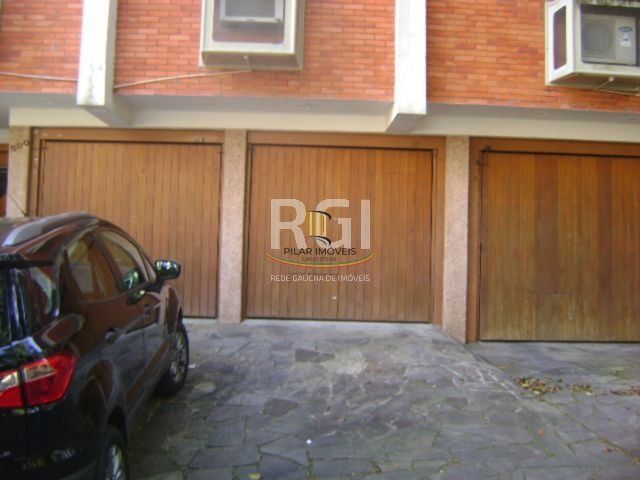 Apartamento para Venda - 105.8m², 3 dormitórios, sendo 1 suites, 2 vagas - Petrópolis