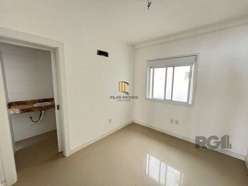 Apartamento para Venda - 300m², 6 dormitórios, sendo 5 suites, 4 vagas - Centro
