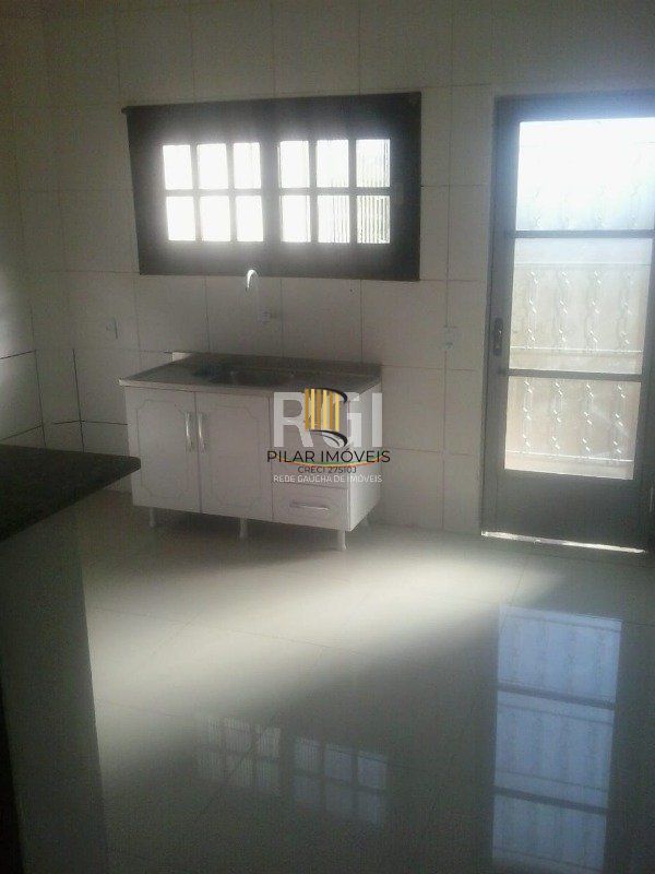 Casa para Venda - 200m², 4 dormitórios, sendo 1 suites, 3 vagas - Sarandí