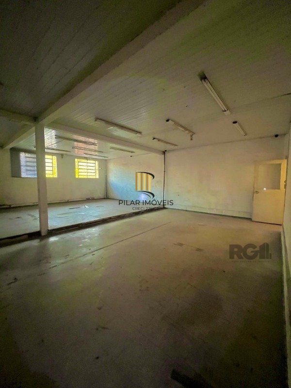 Prédio Comercial no bairro São João