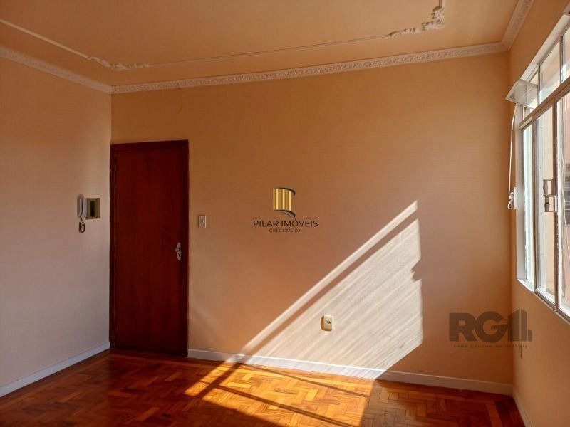 Apartamento à venda - 2 quartos -na benjamin constant,  São João - Porto Alegre
