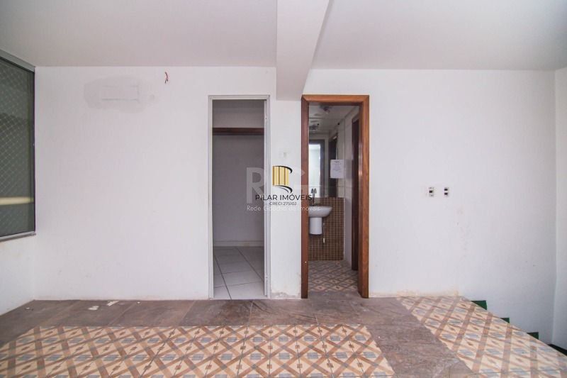 Loja para Venda - 246.18m², 0 dormitórios, 2 vagas - Independência