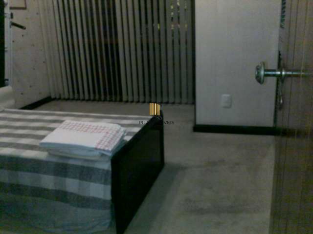 Casa para Venda - 350m², 3 dormitórios, sendo 1 suites, 2 vagas - São João