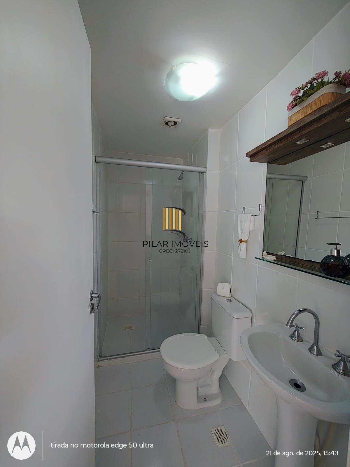 VENDE | MOBILIADO | VISTA DEFINIDA NA ASSIS BRASIL 4908