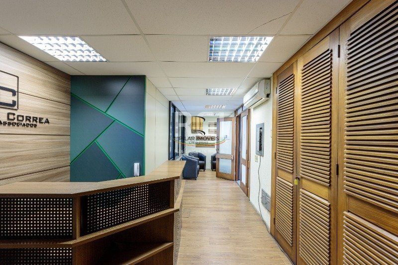 Predio para Venda - 1024m², 0 dormitórios, 9 vagas - São João