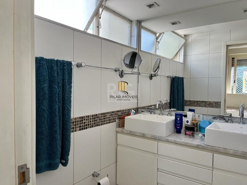 excelente apto na carlos gomes, jto anita.... Apartamento para Venda - 125m², 3 dormitórios, sendo 1 suites, 2 vagas - Auxiliadora