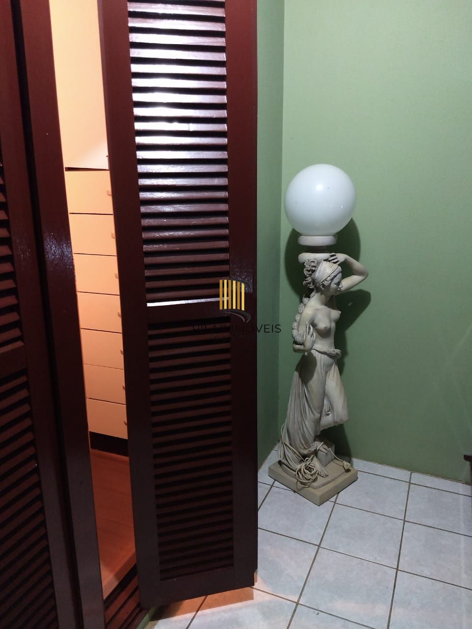 🏡 Sobrado à Venda – Rua Silveira Martins, 1439