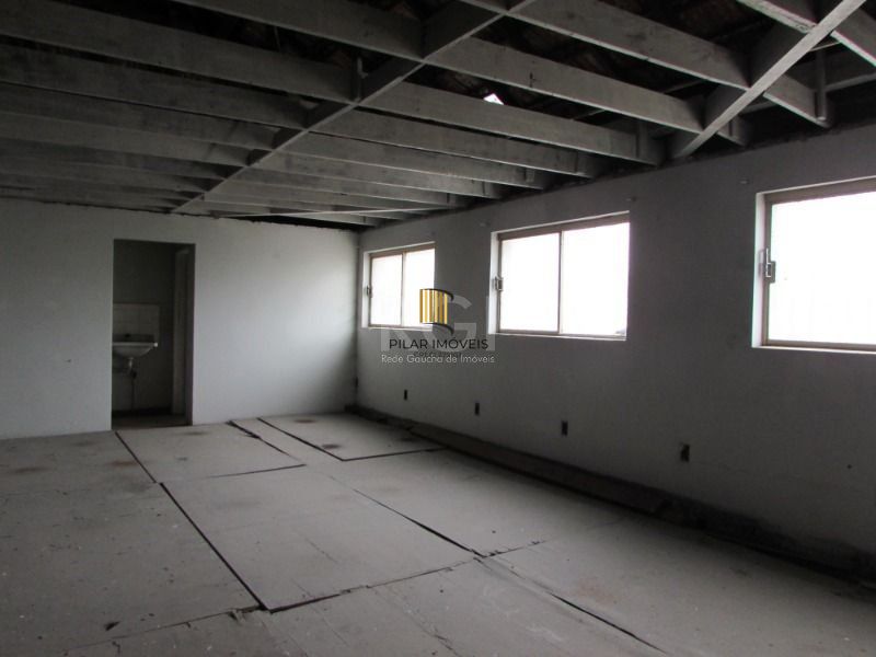 Depósito/Pavilhão para Venda - 330m², 0 dormitórios, 2 vagas - Floresta