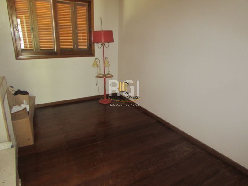 Casa Condominio para Venda - 383.4m², 5 dormitórios, sendo 2 suites, 3 vagas - Nonoai