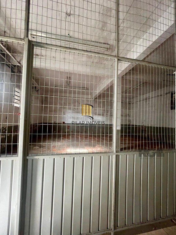 Prédio Comercial no bairro São João
