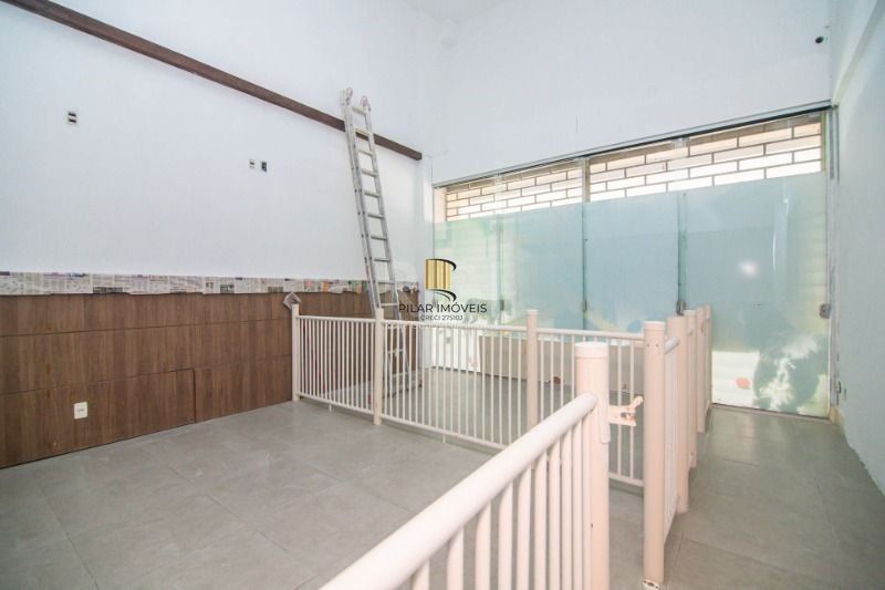 Loja para Venda - 246.18m², 0 dormitórios, 2 vagas - Independência