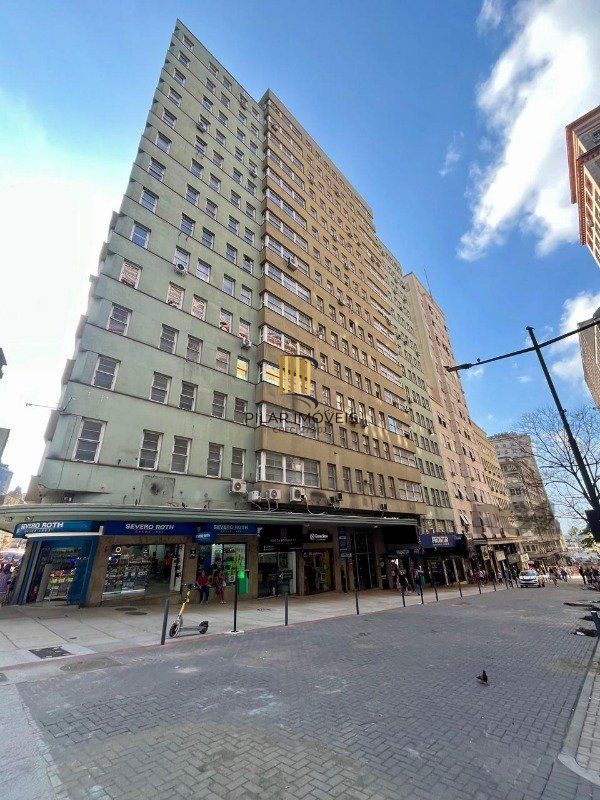 Prédio Comercial no bairro Centro Histórico