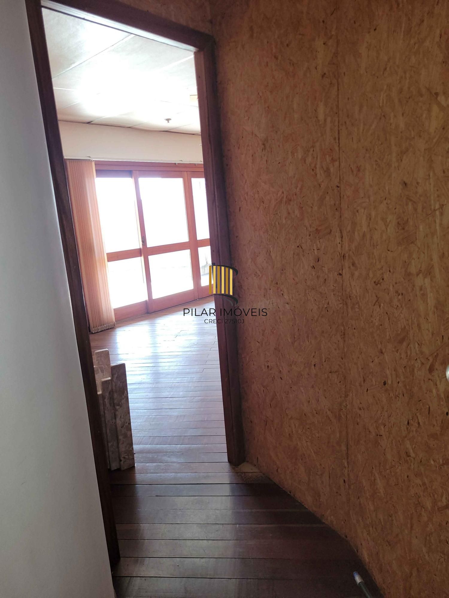 🏢 Conjunto de Salas Comerciais na barros cassal esquina Farrapos