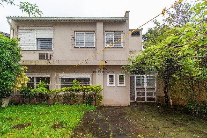 Casa 5 dormitórios no bairro Boa Vista