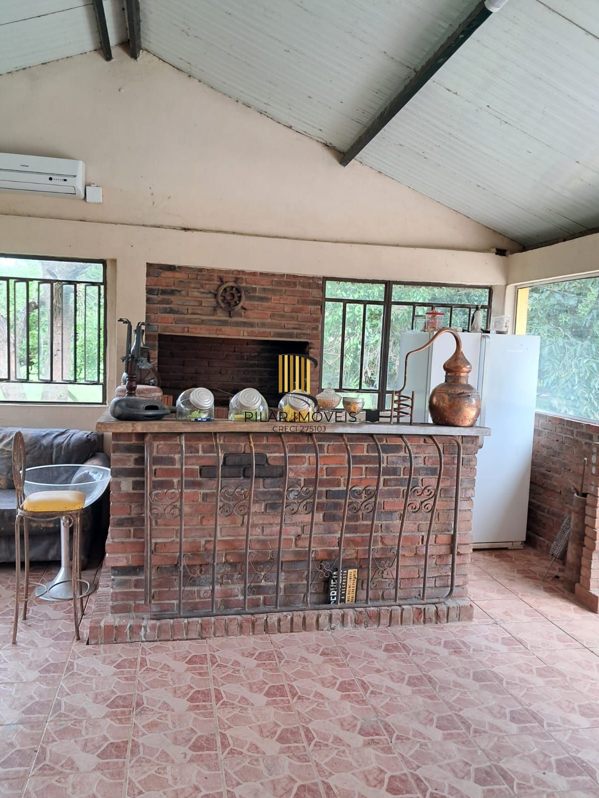 Sítio para Venda - 160m², 3 dormitórios, sendo 1 suites, Ilha Dos Marinheiros