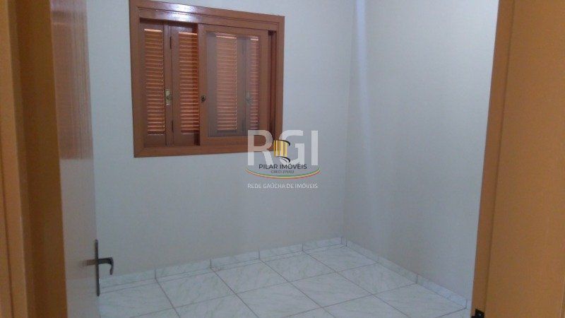 Casa para Venda - 100m², 3 dormitórios, 2 vagas - Centro