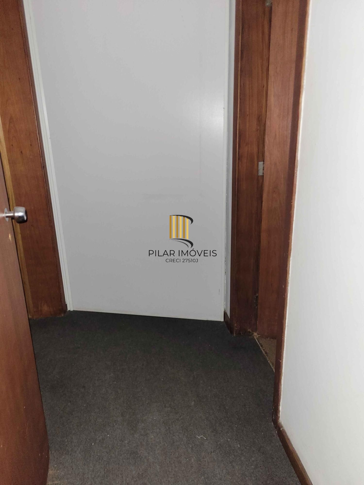 🏢 Conjunto de Salas Comerciais na barros cassal esquina Farrapos