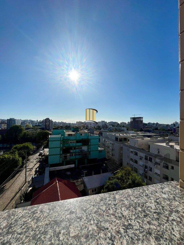 Apartamento para Venda - 58m², 2 dormitórios, sendo 1 suites, 2 vagas - Cristo Redentor