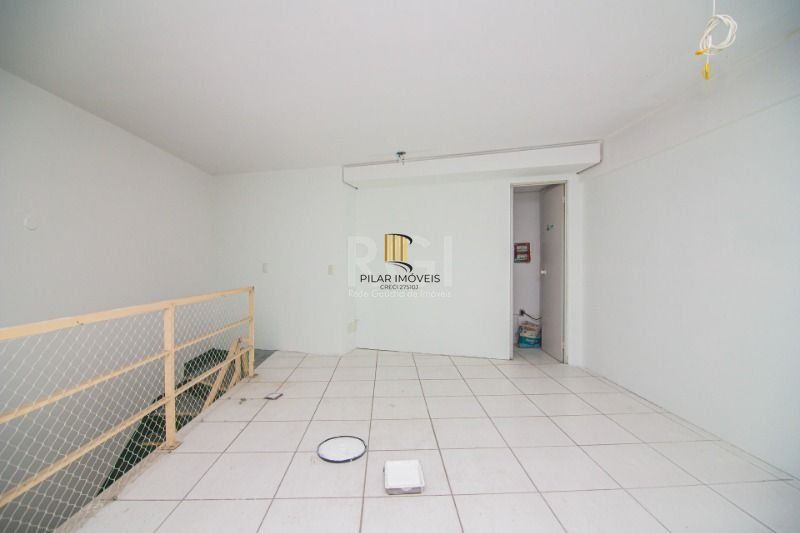 Loja para Venda - 246.18m², 0 dormitórios, 2 vagas - Independência