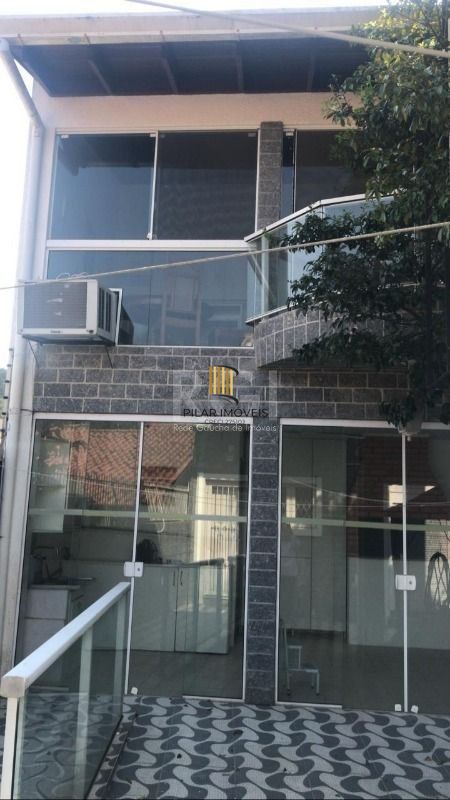 Casa para Venda - 242m², 3 dormitórios, sendo 1 suites, 3 vagas - Aberta dos Morros